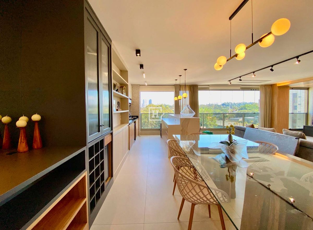 Apartamento com 3 quartos à Venda, Real Parque - São Paulo