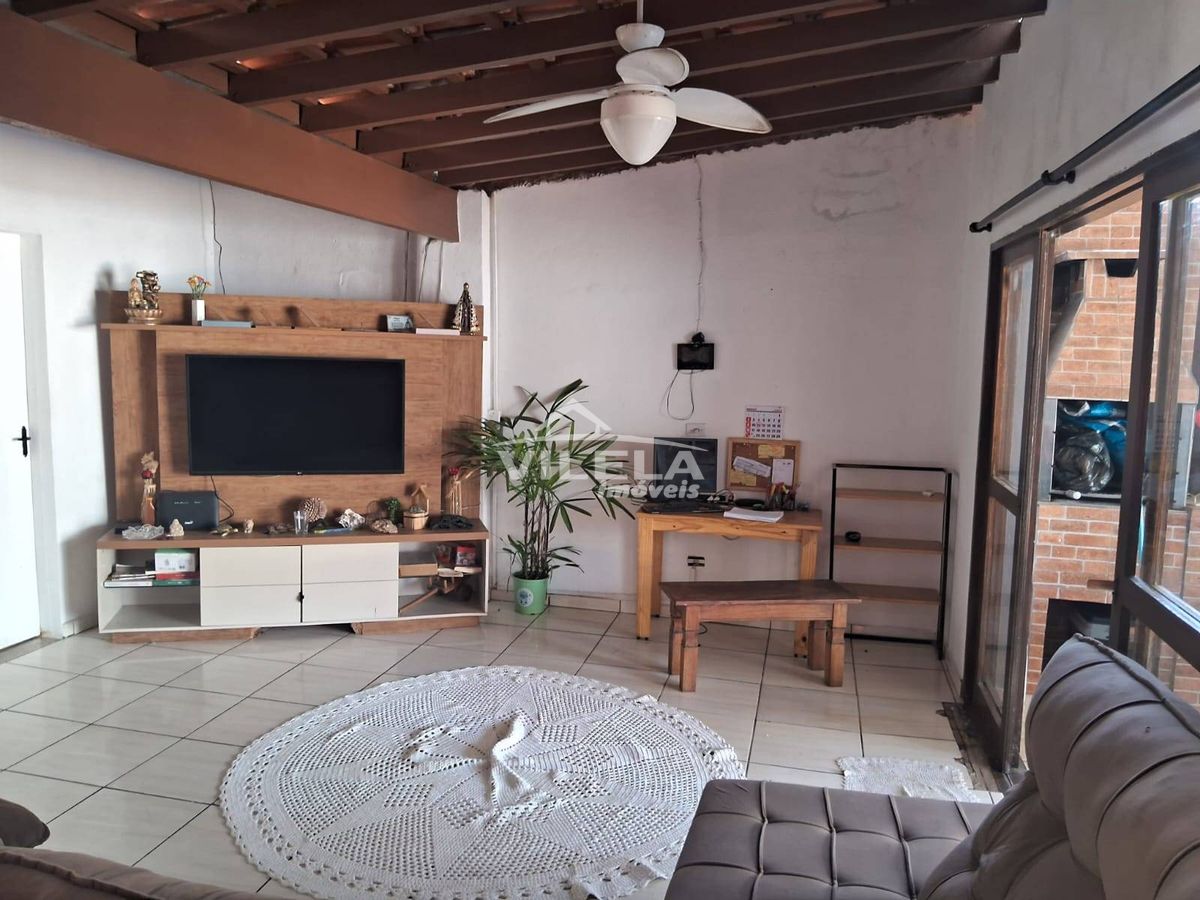 Oportunidade casa na avenida praia de caraguatatuba-sp