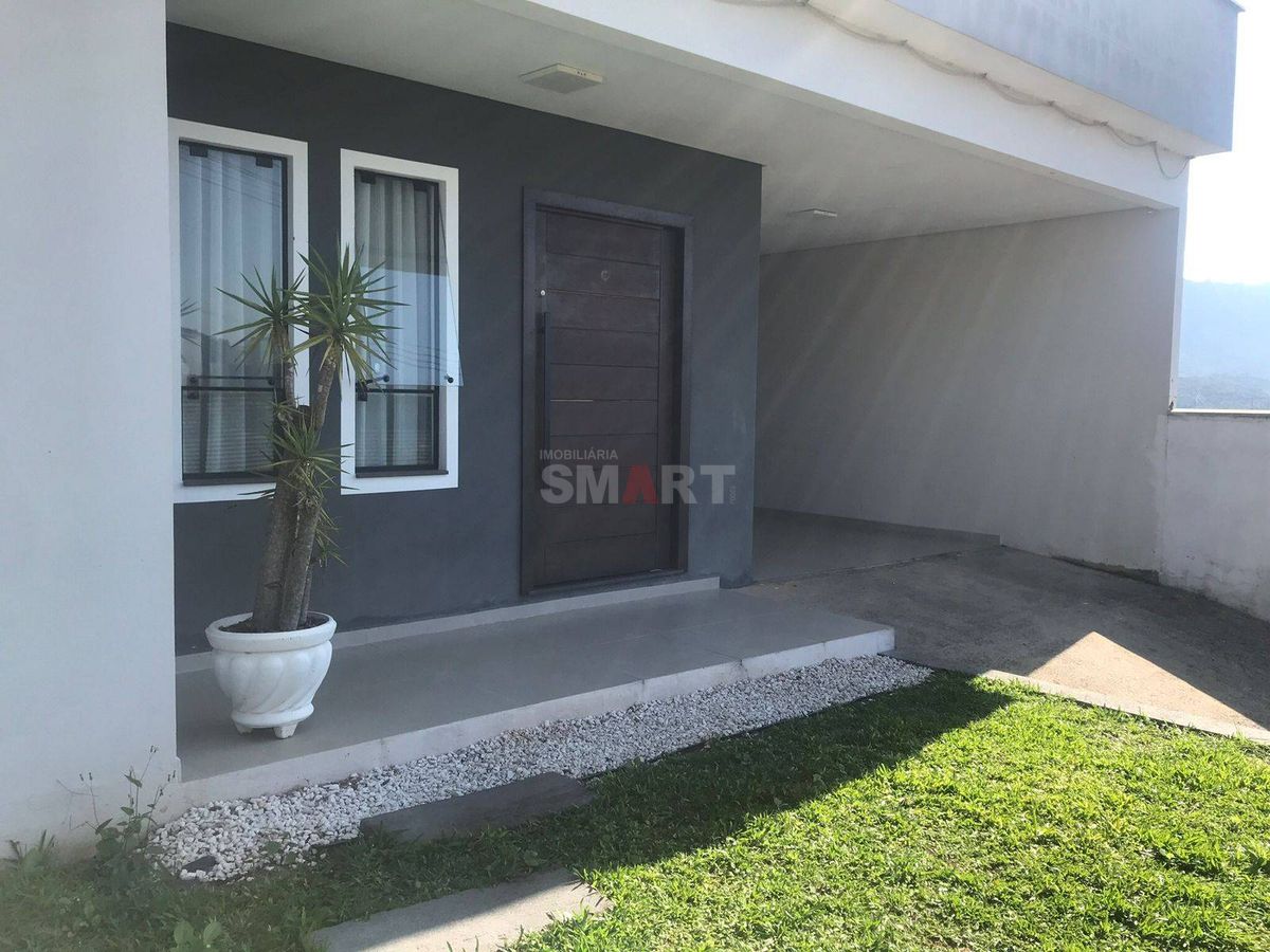 Casa Semimobiliada à Venda em Nereu Ramos