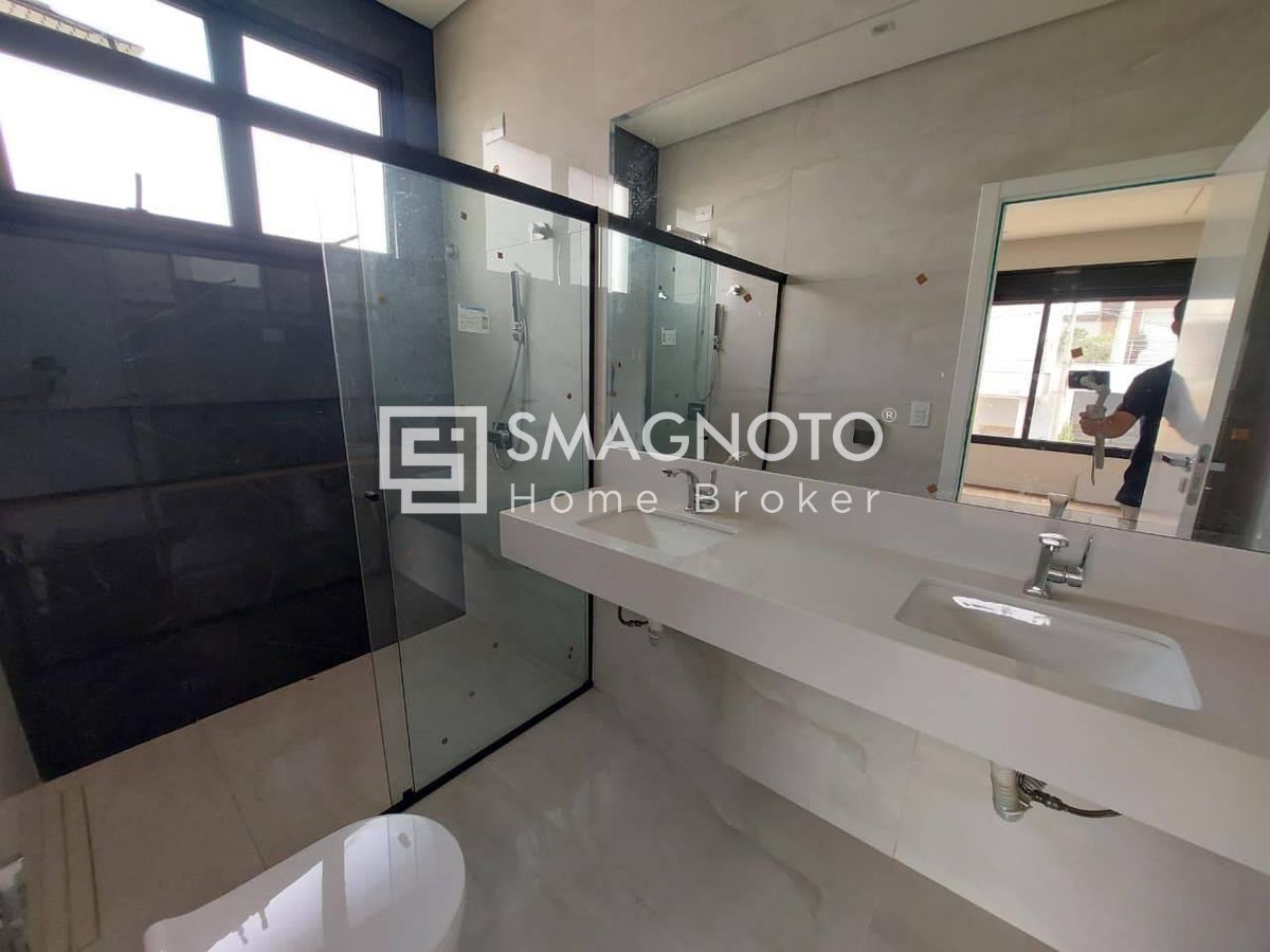 Sobrado com 3 dormitórios à venda, 260 m² por R$ 2.250.000,00 - Santa Rosa - Piracicaba/SP