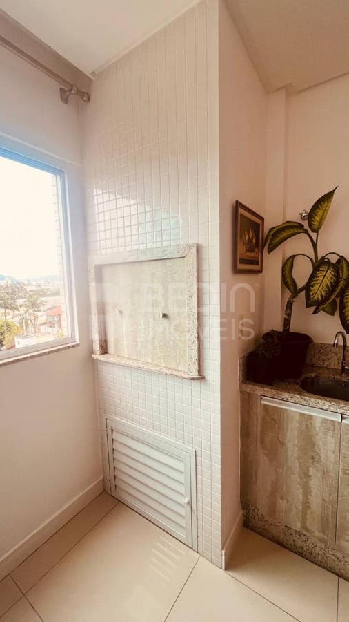 Apartamento de 3 quartos, 101m² no bairro Centro, em Balneário Camboriú | Eu Corretor