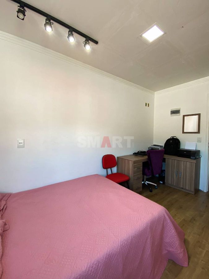 Sobrado com 238,00m² com 1 Suíte + 2 Quartos em Guaramirim