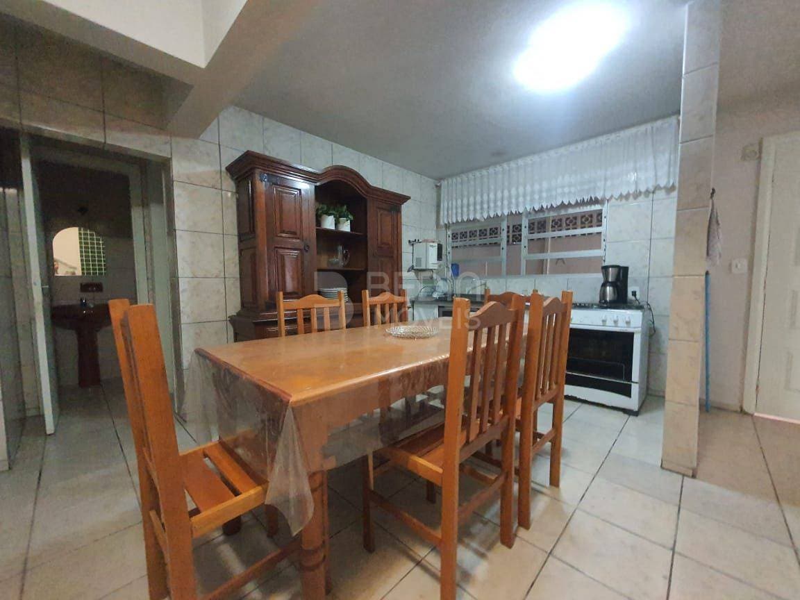 Casa de 3 quartos, 90m² no bairro Centro, em Balneário Camboriú | Eu Corretor