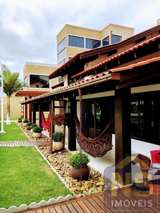 Casa de 15 quartos, 745m² no bairro Armação, em Penha | Eu Corretor