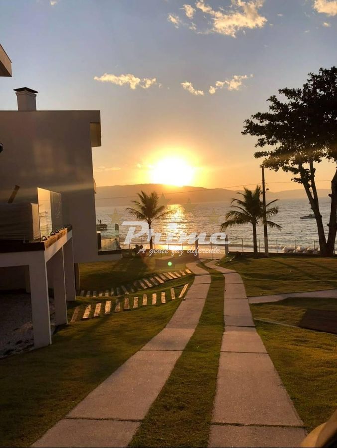 Casa, 3 quartos, 240 m² - Foto 2