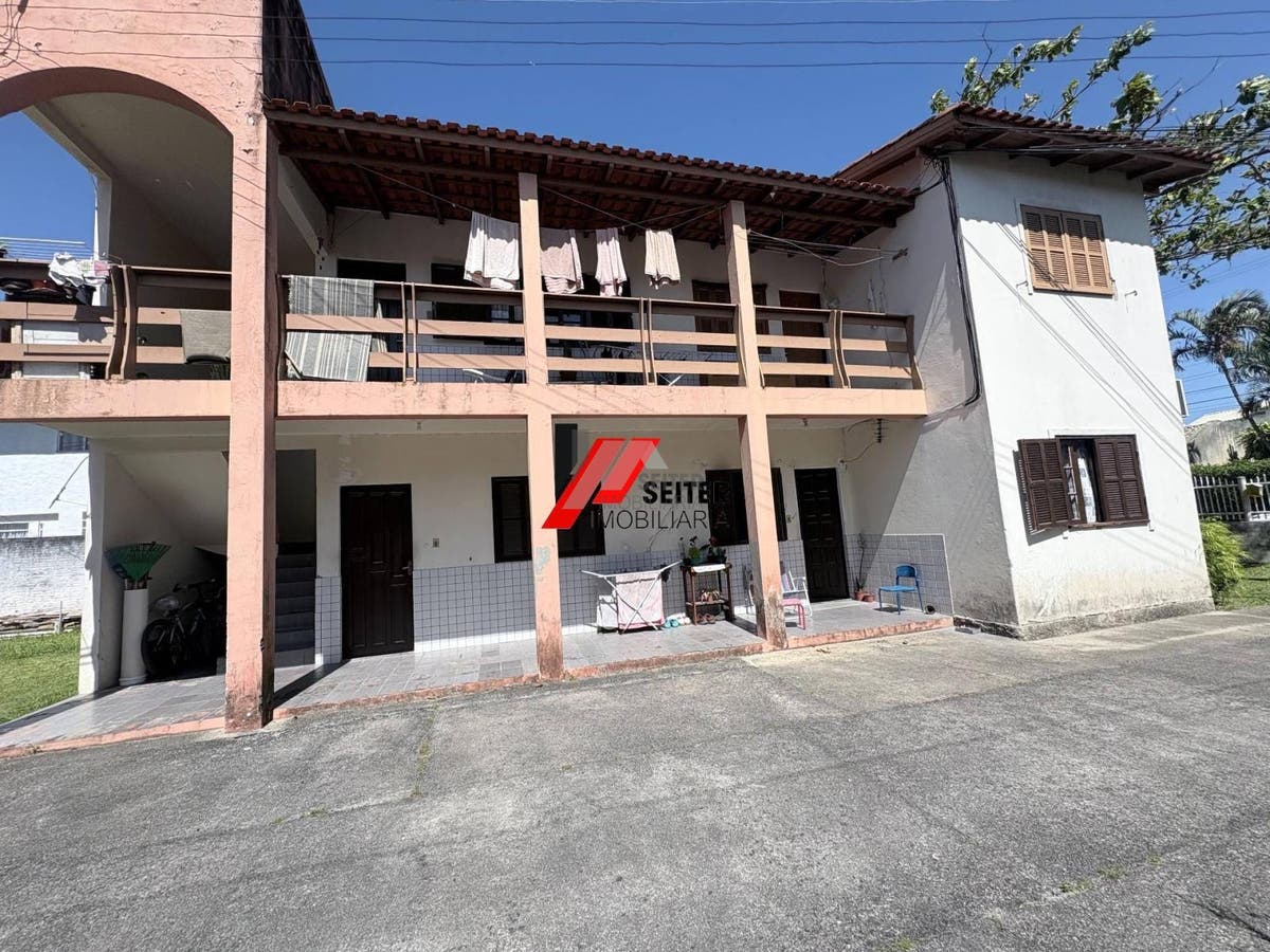 Terreno a venda com 5 apartamentos Cachoeira do bom Jesus Florianopolis