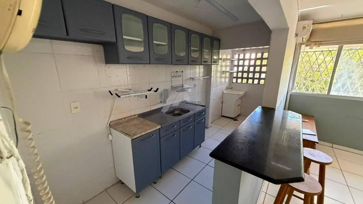 Apartamento com 2 quartos, Centro - Florianópolis