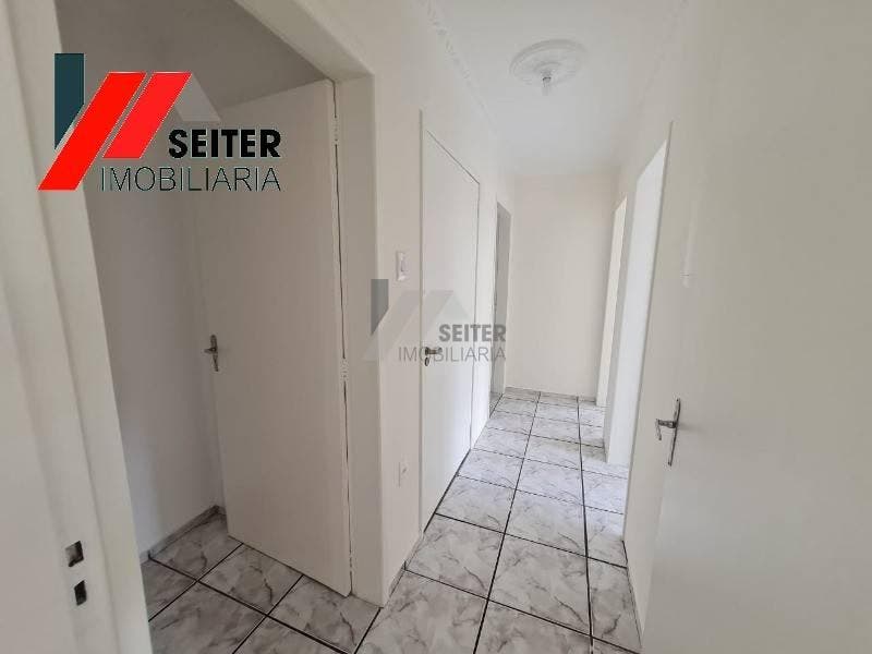 Casa 3 dormitorios para locação trindade