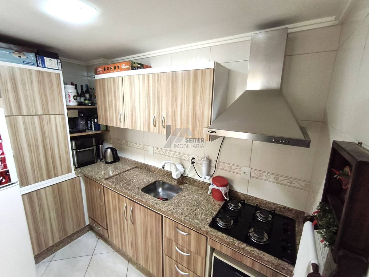 Apartamento com 3 quartos, Trindade - Florianópolis