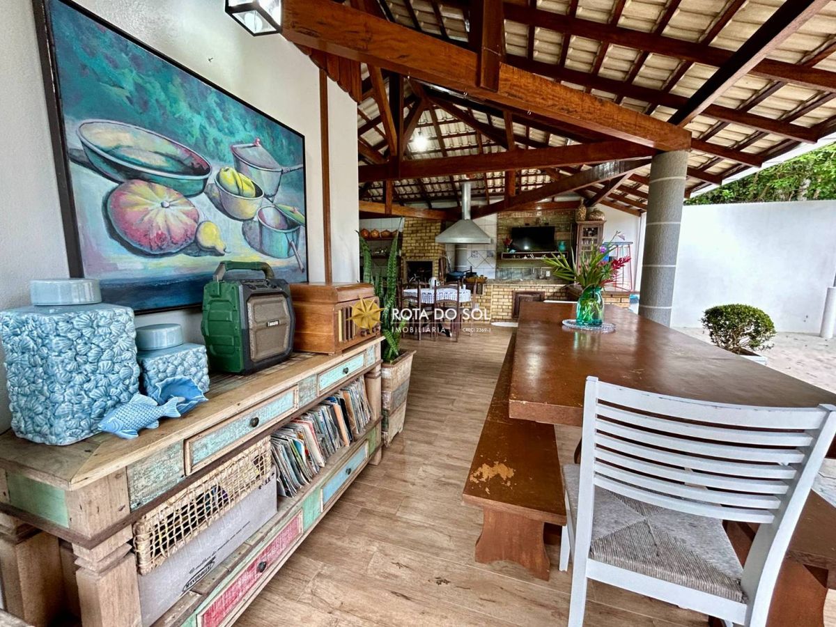 Casa de praia com piscina 5 quartos à venda Praia Centro Bombinhas SC - 39