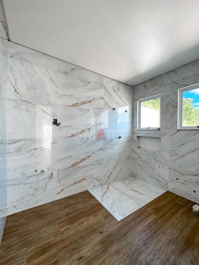 Ampla casa Mobiliada com 1 Suíte com Closet + 2 Quartos no São Luís
