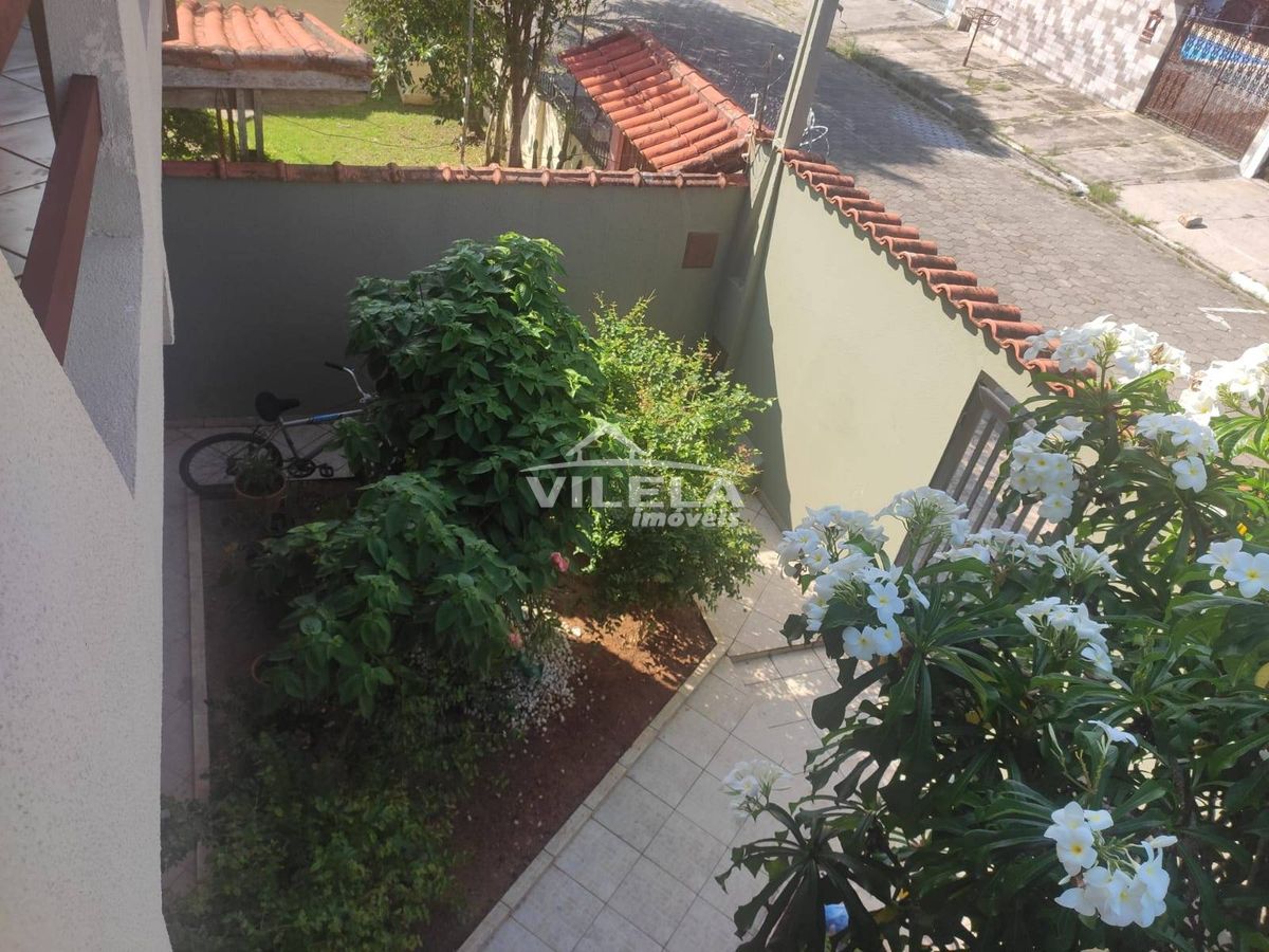 Sobrado com piscina-martin de sá-caraguatatuba-sp