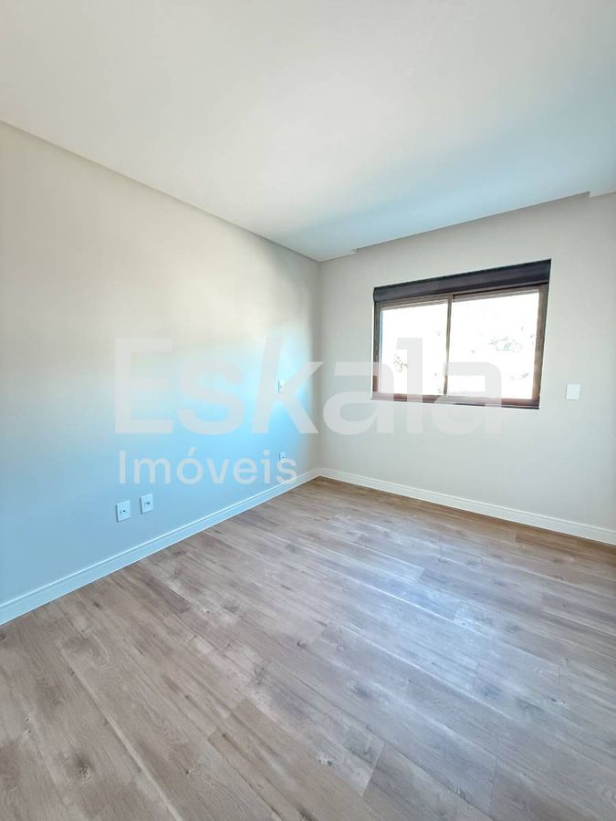 Apartamento alto padrão com 01 suíte master + 02 demi-suítes vila nova - jaraguá do sul