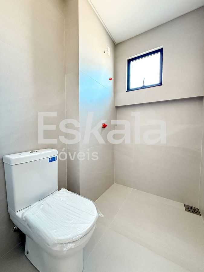 Apartamento alto padrão com 01 suíte master + 02 demi-suítes vila nova - jaraguá do sul