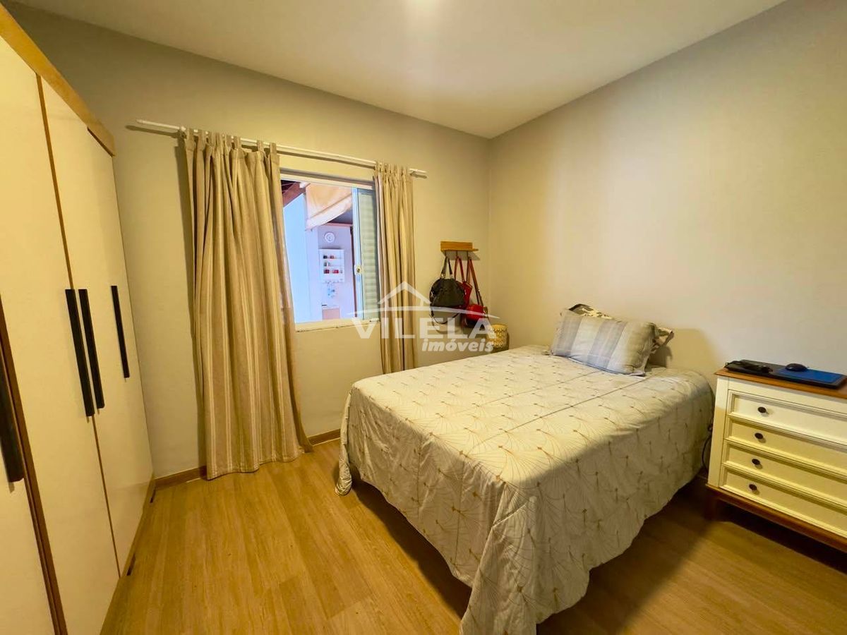 Casa Térrea-Bairro Jardim Britânia-Caraguatatuba-Sp