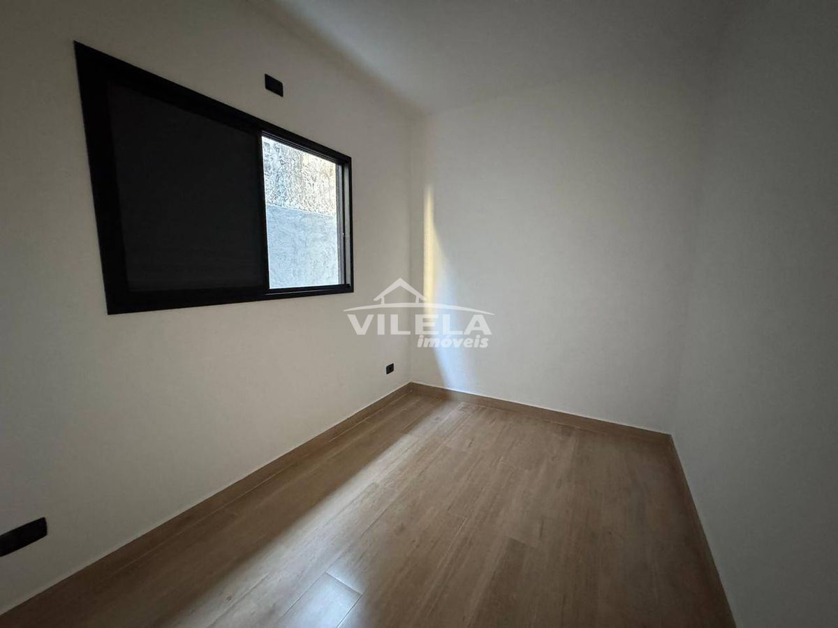 Casa com acabamento fino e moderno-bairro golfinho-caraguatatuba-sp
