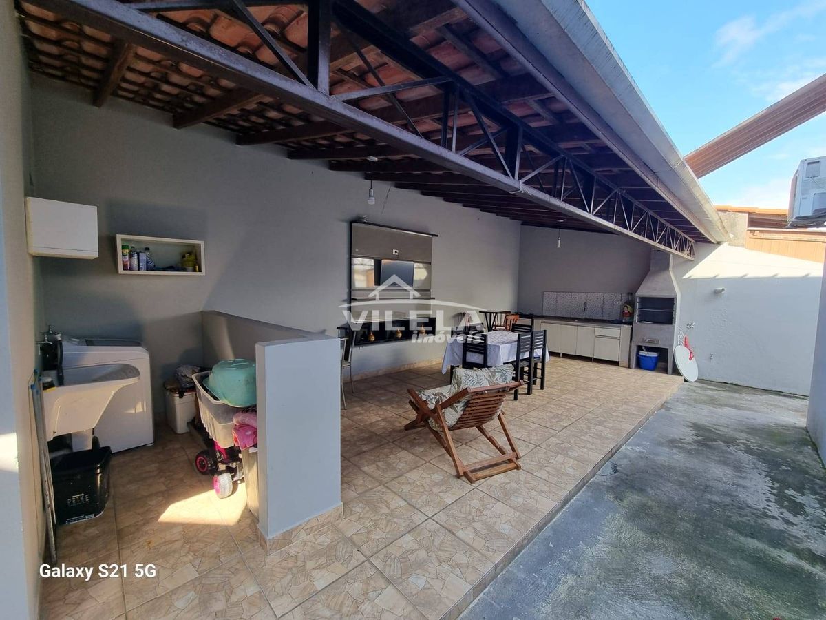 Excelente casa no jardim das palmeiras-caraguatatuba-sp