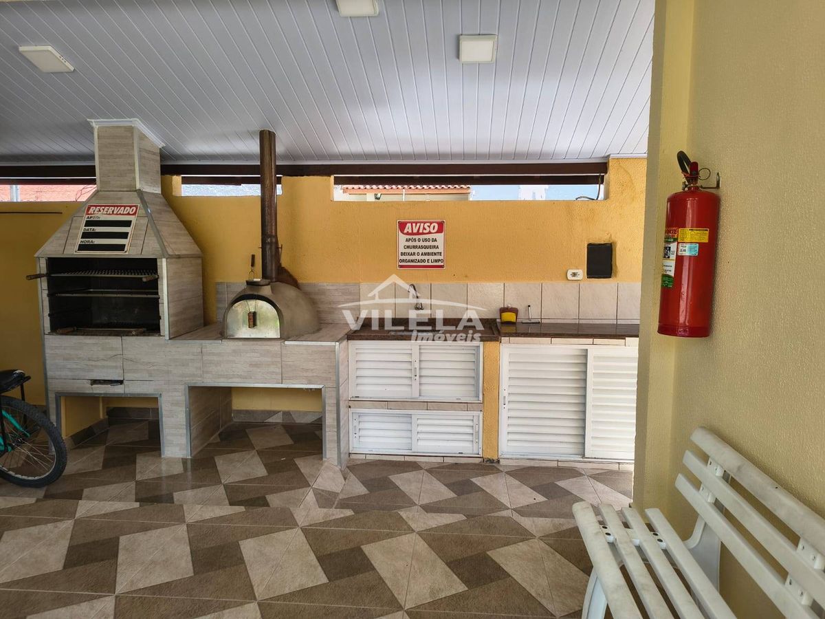 Sobrado em Condomínio com 2 Dormitórios-Ótima Localização no Indaiá -Caraguatatuba-Sp!!!