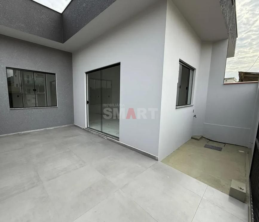 Casa Geminada 1 Suíte + 1 Quarto e Churrasqueira
