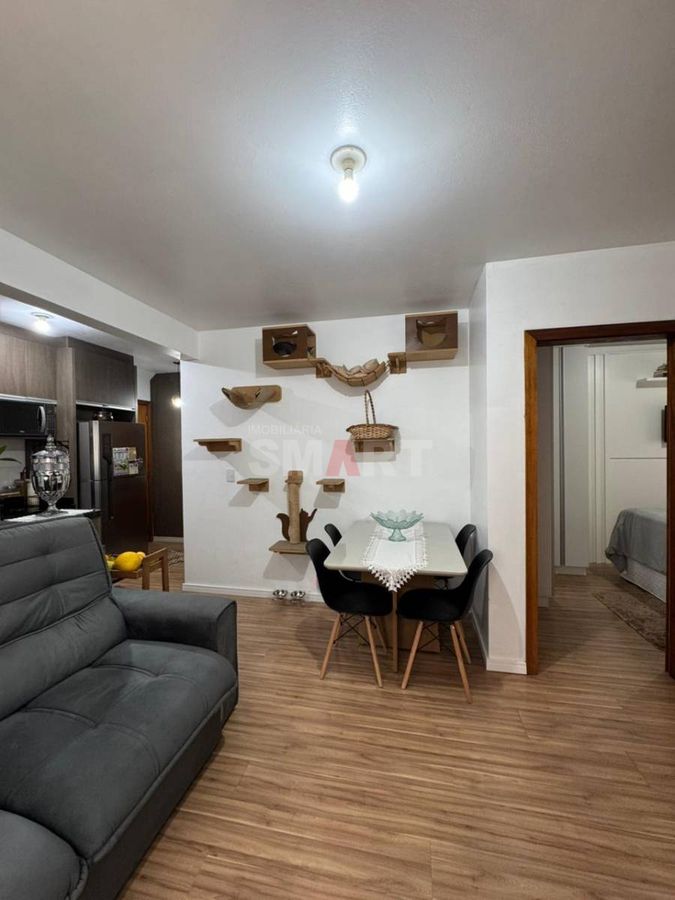 Apartamento Semimobiliado no Vila Lenzi