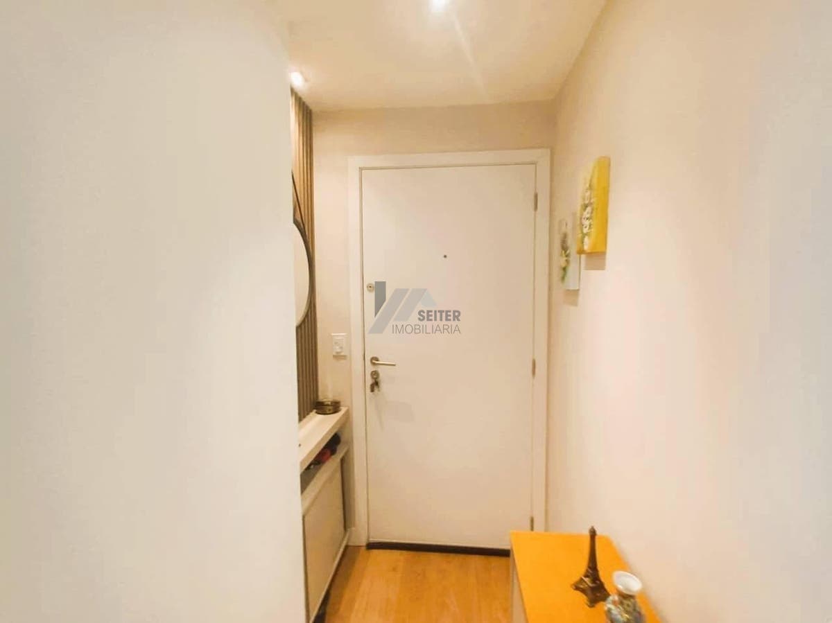 Apartamento com 2 quartos, Itacorubi - Florianópolis