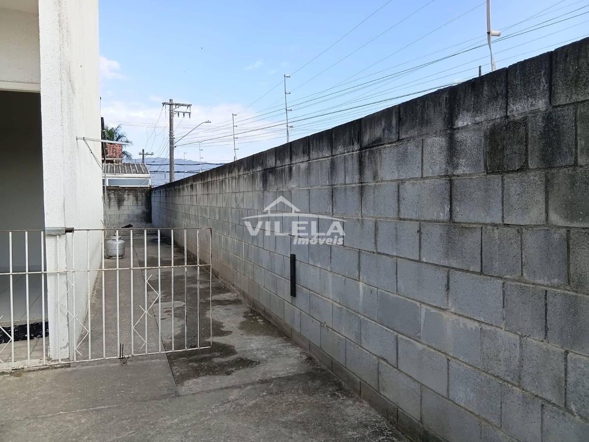 Sobrado à venda bairro golfinho-caraguatatuba-sp!!!