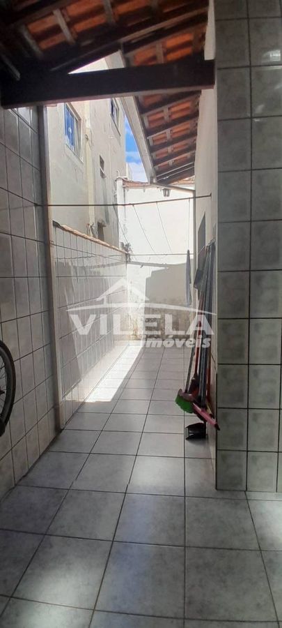Casa térrea ótima localização bairro indaiá-caraguatatuba-sp
