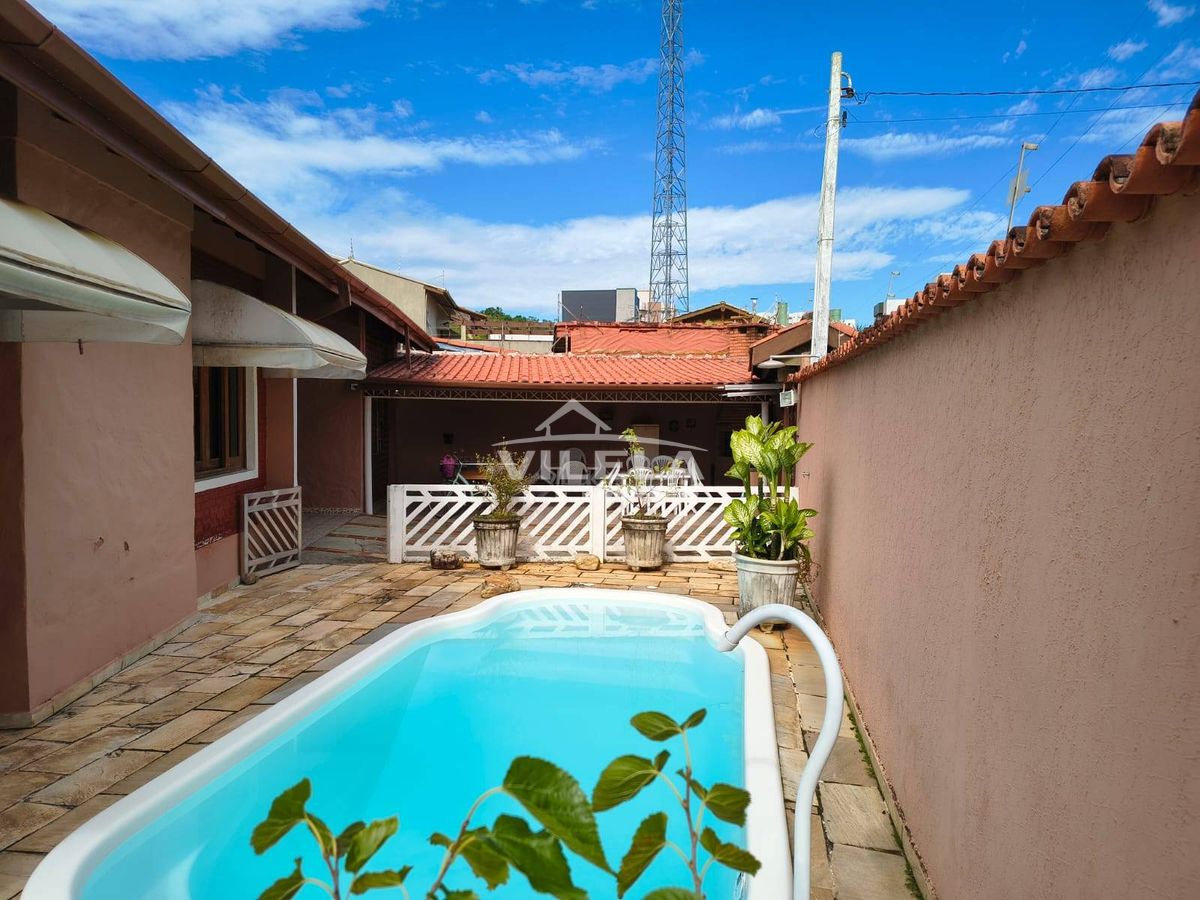 Casa de esquina-martin de sá-caraguatatuba-sp