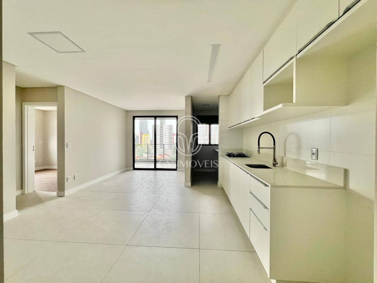 Apartamento semimobiliado para locação, 2 suítes, 1 vaga de garagem, bairro Centro, Itajaí-SC - Apartamento em Centro, Itajaí - para locação - Gv gestao de imoveis LTDA