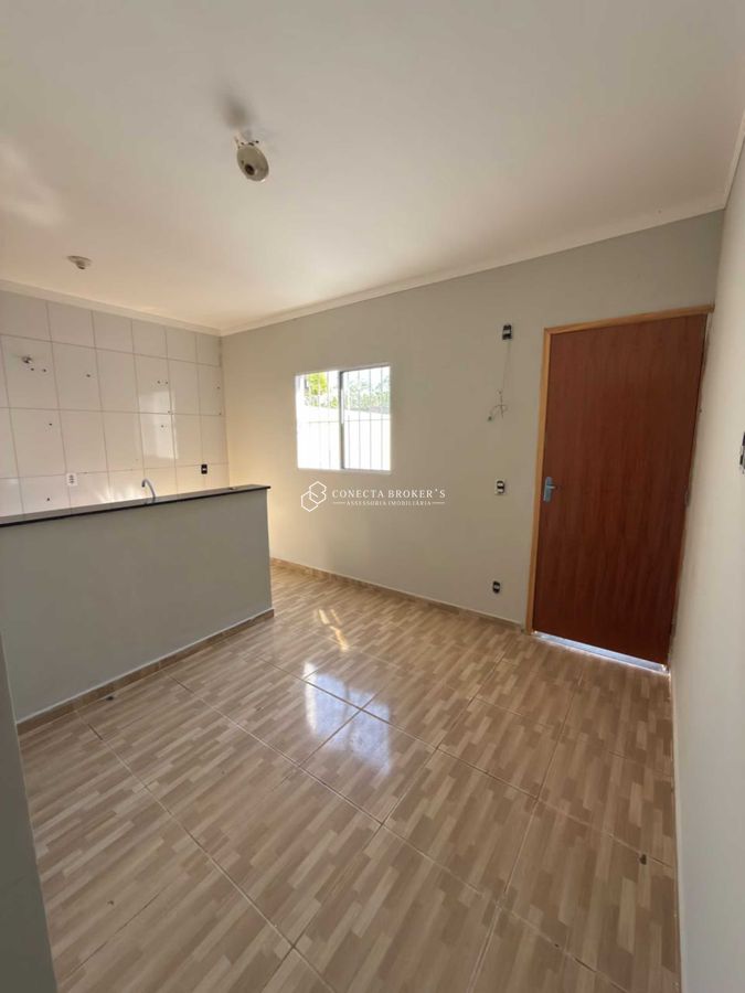 Casa, 2 quartos, 40 m² - Foto 1