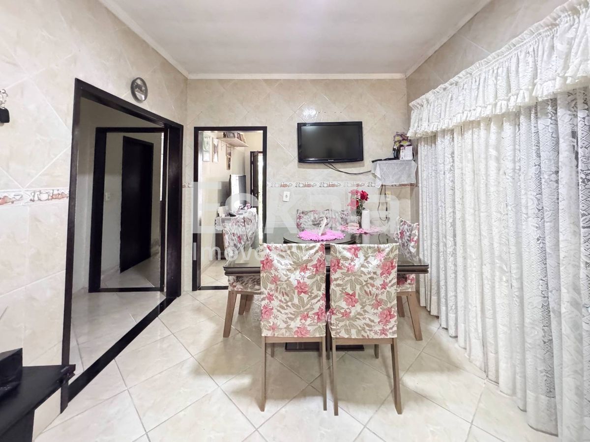 Casa Semimobiliada Com 01 Suíte + 02 Quartos Avaí - Guaramirim