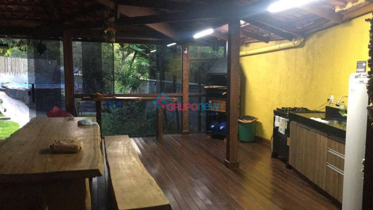 Casa com 3 quartos à Venda, Centro - Santana do Riacho