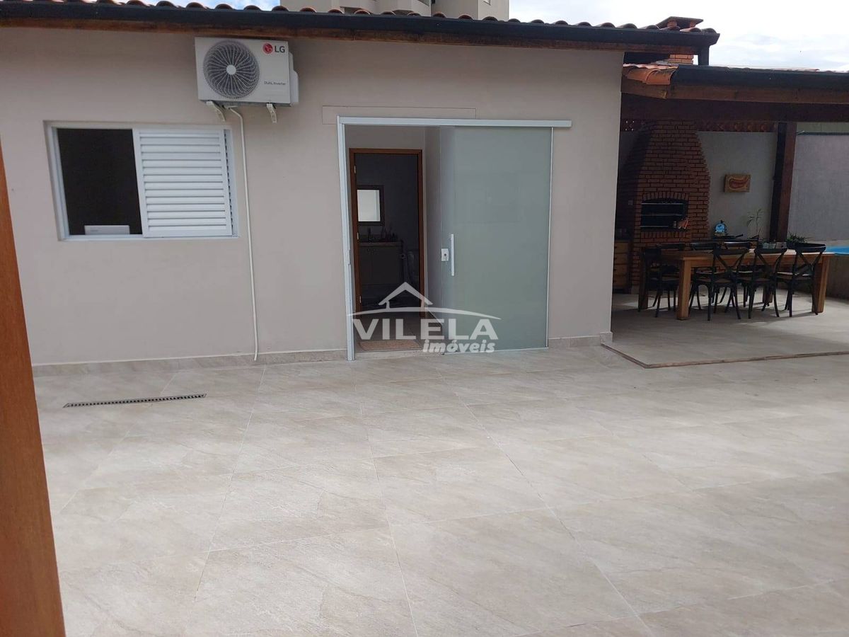 Casa Nova com 3 Dormitórios-Ótima Localização no Bairro Jardim Aruan -Caraguatatuba-Sp!!!