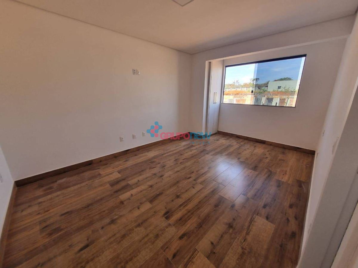 Casa de Condomínio com 4 quartos à Venda, Condomínio Gran Royalle - Lagoa Santa