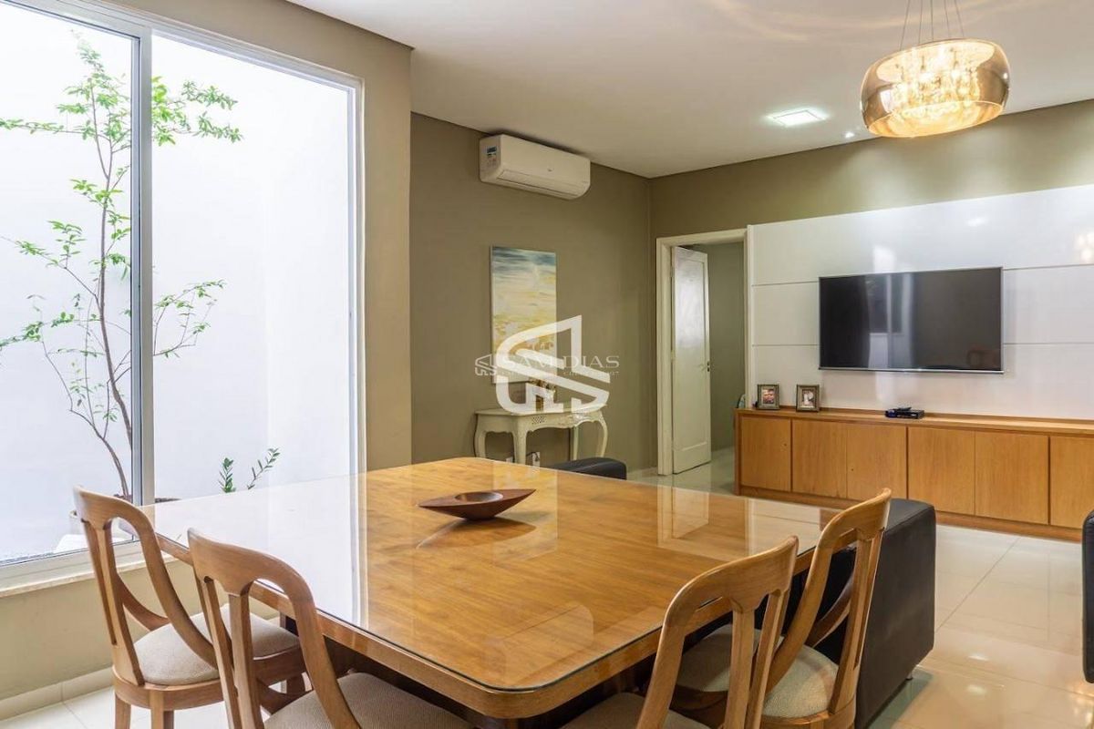 Casa, 5 quartos, 350 m² - Foto 1