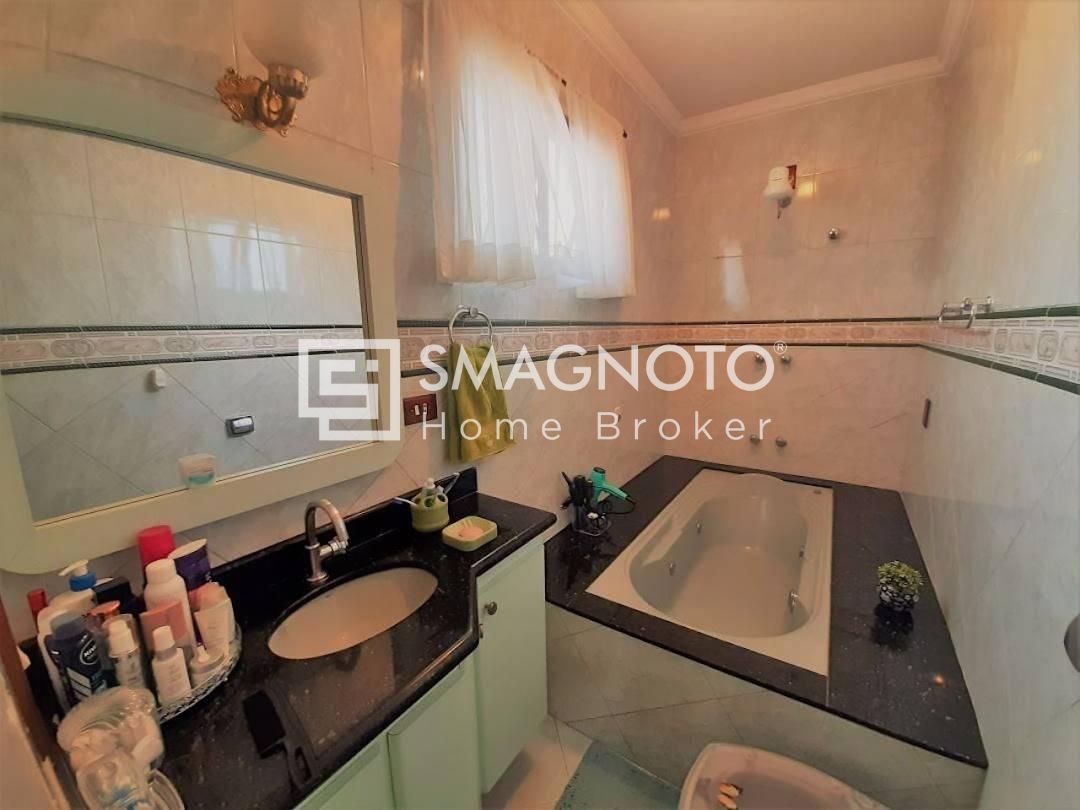 Casa com 3 dormitórios à venda, 186 m² por R$ 650.000,00 - Vila Rezende - Piracicaba/SP