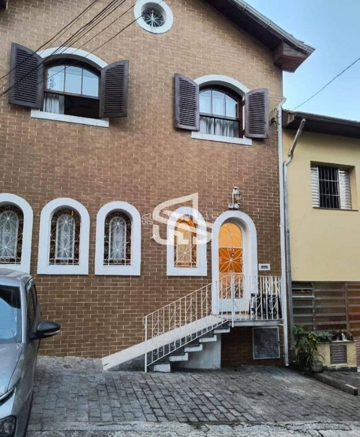 Casa, 4 quartos, 250 m² - Foto 1
