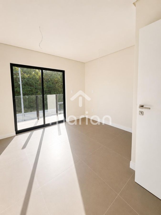 Sobrado com 2 quartos, Praia Grande - Penha