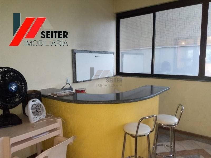 Apartamento de 3 dormitórios a venda Centro de Florianópolis