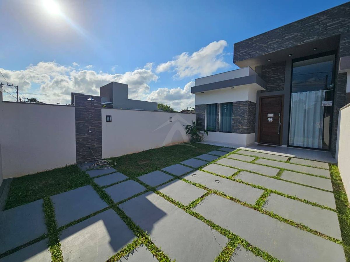 Casa, 3 quartos sendo 1 suíte, barra do sai