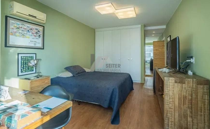 Apartamento com 5 quartos, Centro - Florianópolis