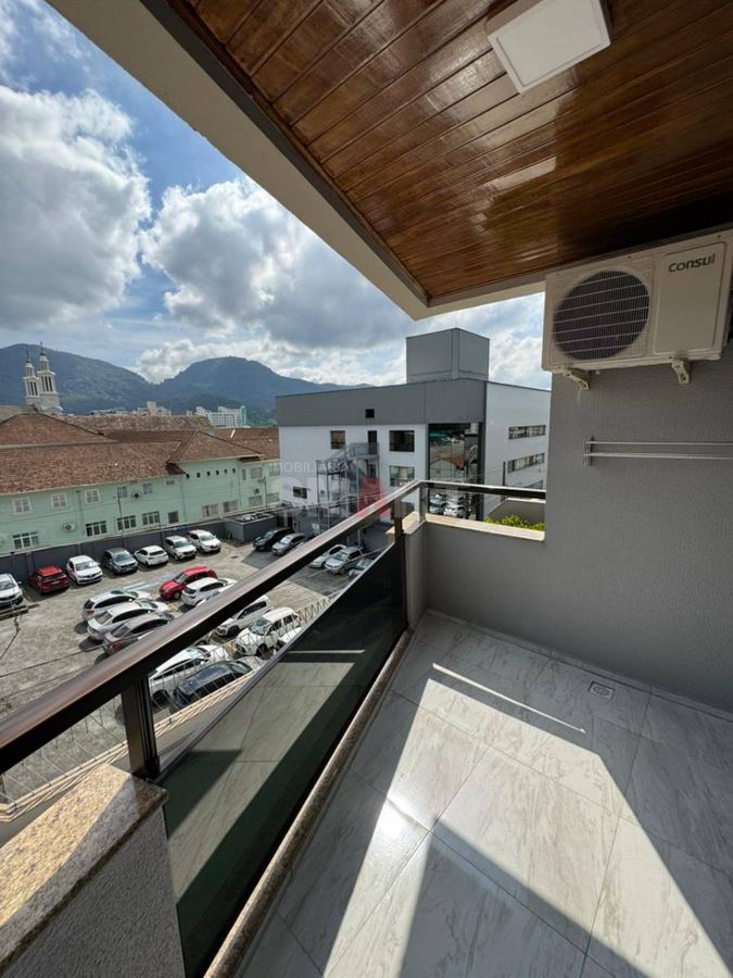 Apartamento com 1 Suite e 1 Quarto no Centro de Jaraguá do Sul