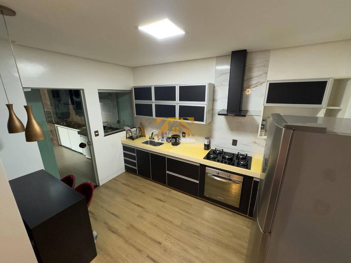 Sobrado, 6 quartos, 126 m² - Foto 10