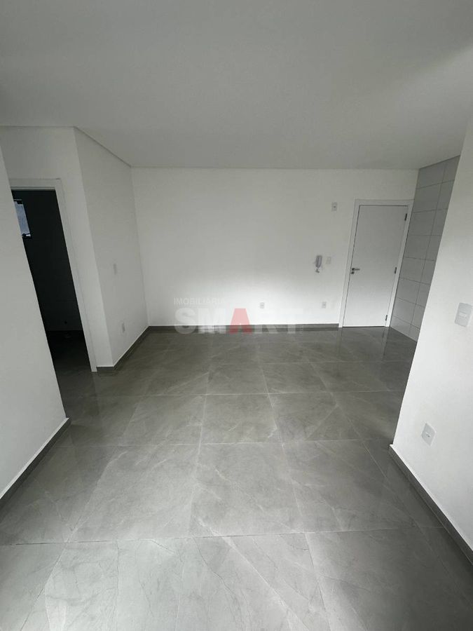 Apartamento 1 suíte + 1 prédio com elevador e salão de festas equipado