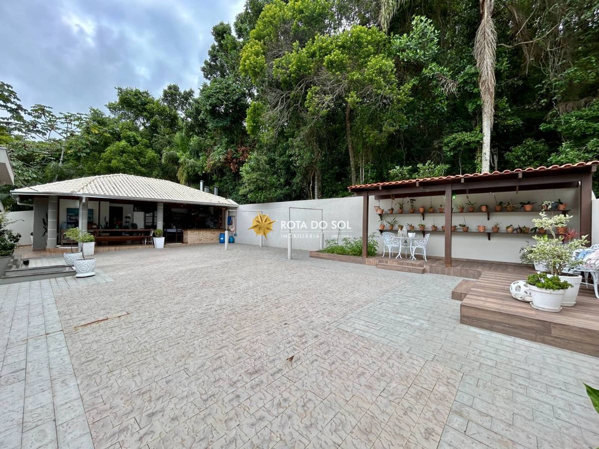 Casa de praia com piscina 5 quartos à venda Praia Centro Bombinhas SC - 47