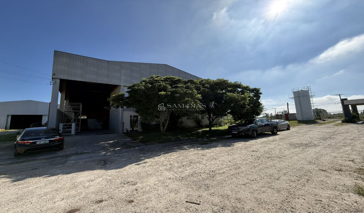 Depósito-Galpão, 1440 m² - Foto 1