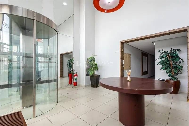 Apartamento, 1 quarto, 32 m² - Foto 2
