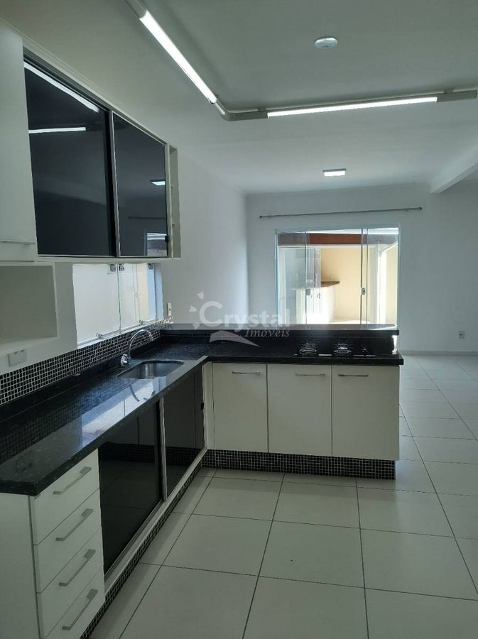 Casa com 2 Quartos, Cozinha Planejada e Área Gourmet completa à Venda em Jardim Boa Vista - Avaré. Foto 5