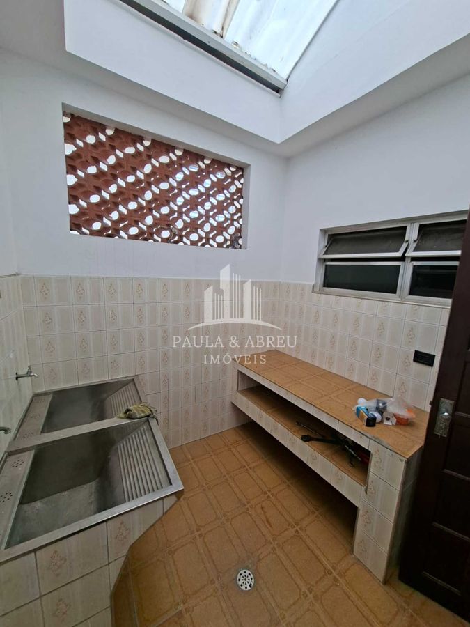 Casa, 3 quartos, 200 m² - Foto 2