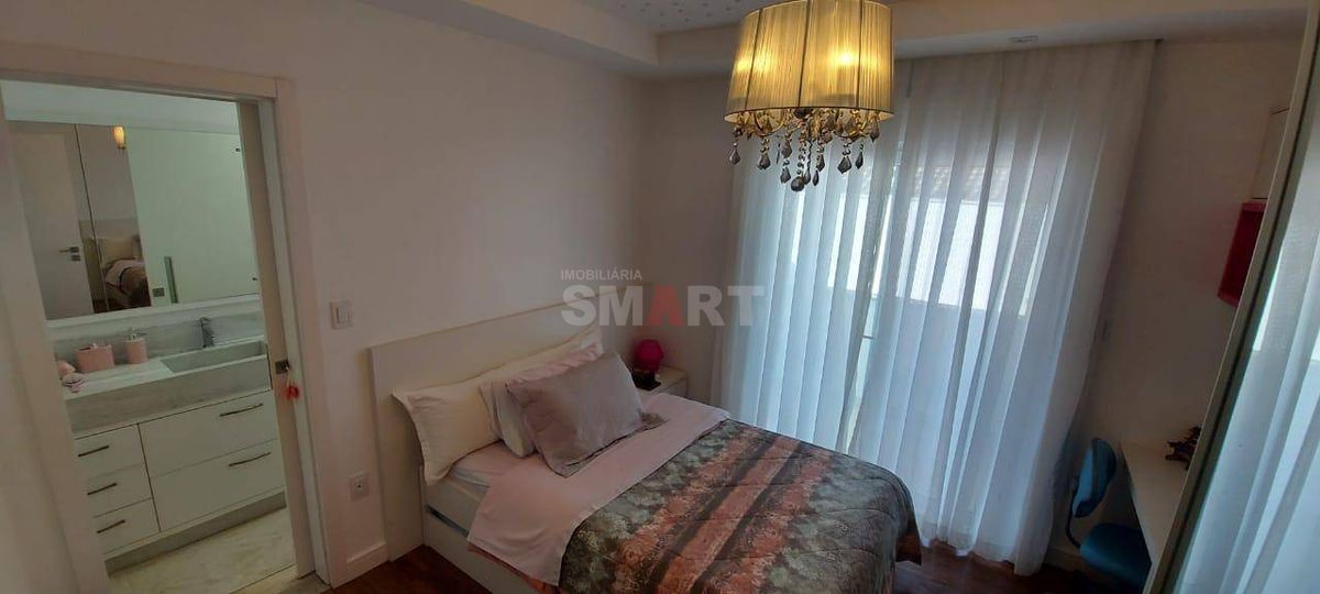 Casa com 4 Suítes no Bairro Nova Brasília